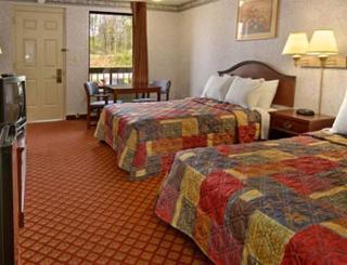 Days Inn By Wyndham Winston Salem North Екстер'єр фото
